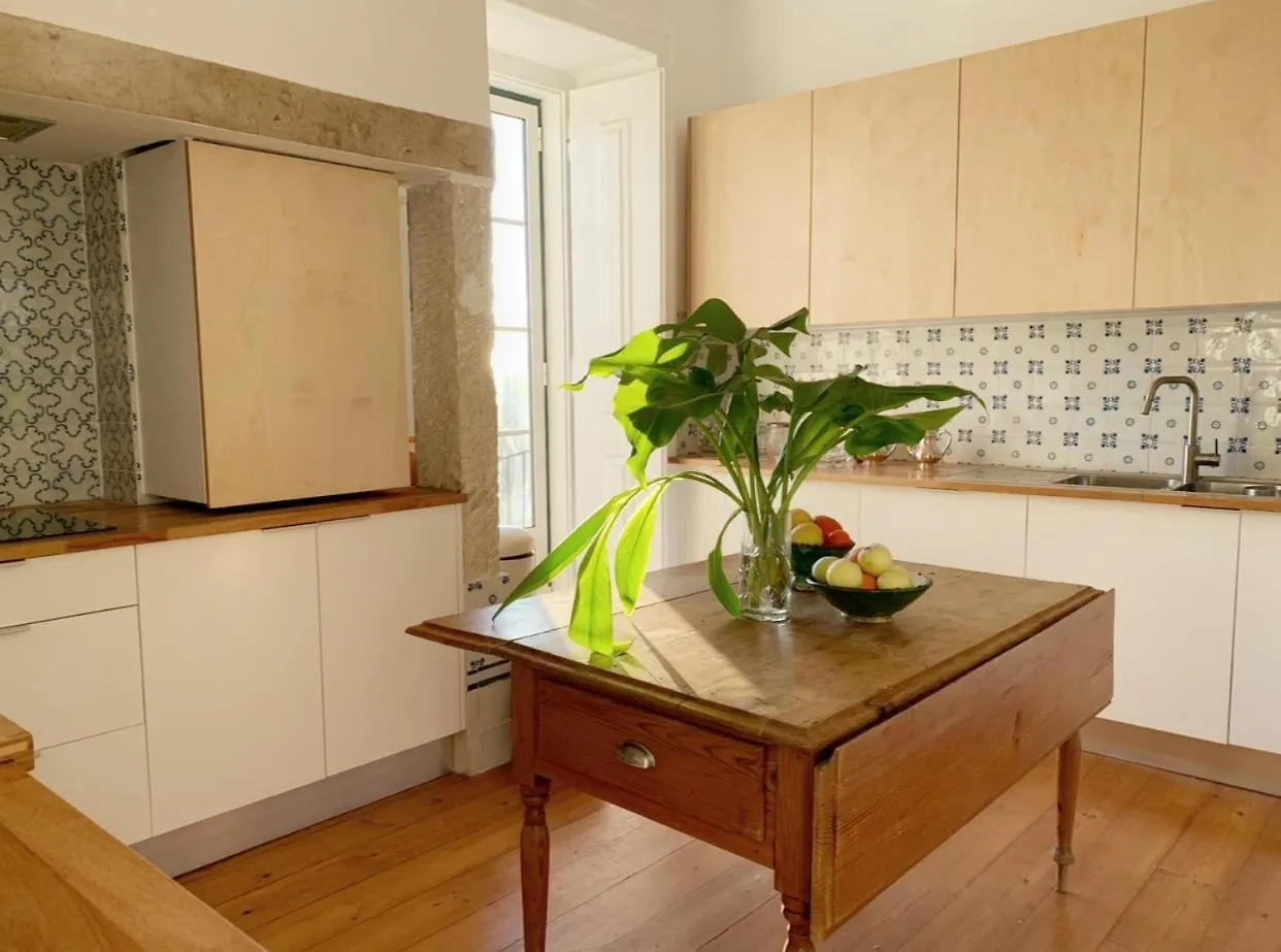 Grace River Lisbon Apartment